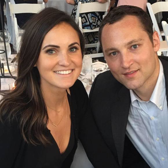 Meet your Posher, Claudia - Picture 1 of 1